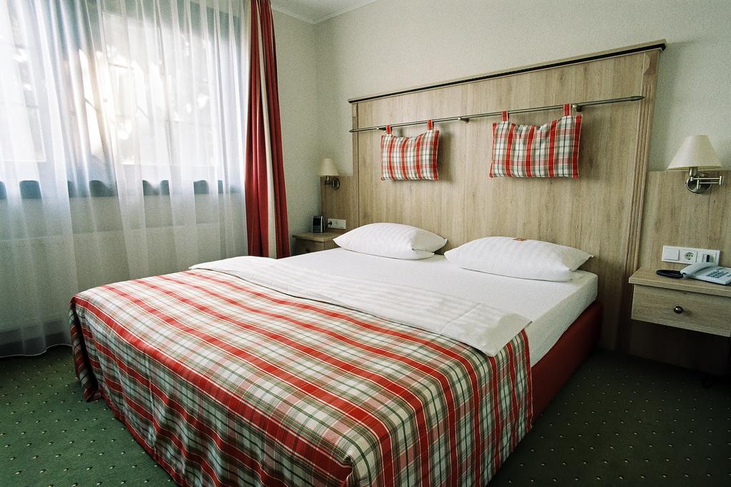 Hotel Garni Schick Bad Homburg vor der Hoehe Exterior photo